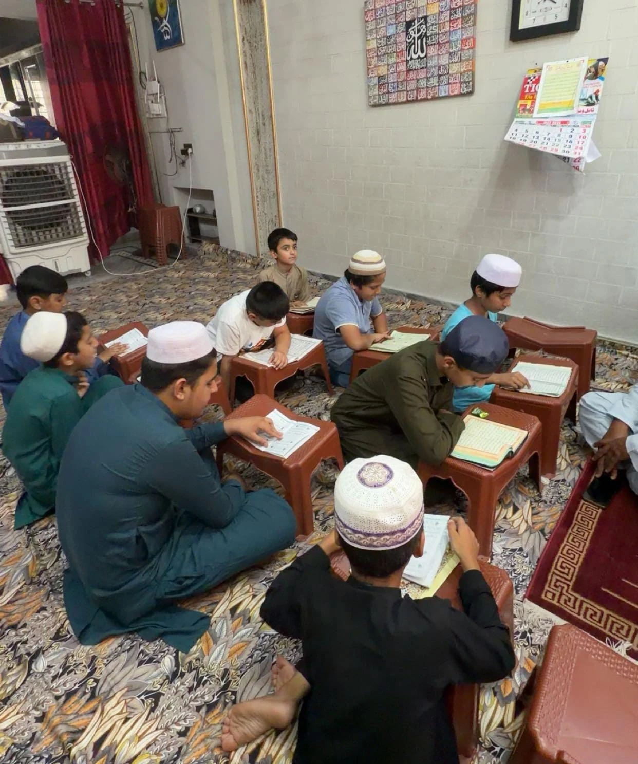 Students learning during a Sukoon Zameen education drive